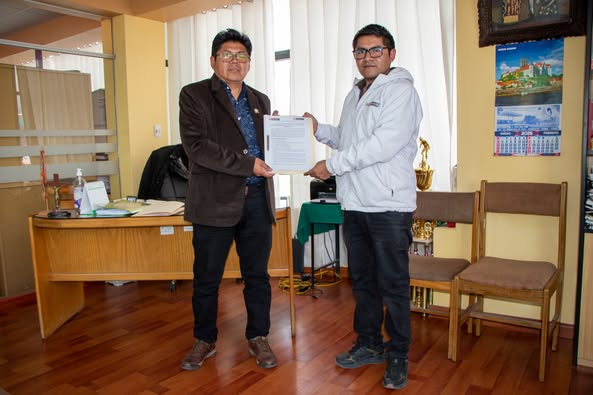 LA RED DE SALUD YUNGUYO Y LA UGEL YUNGUYO FIRMAN CONVENIO DE COOPERACIÓN TÉCNICA EN SALUD Y EDUCACIÓN PARA EL PRESENTE AÑO 2025